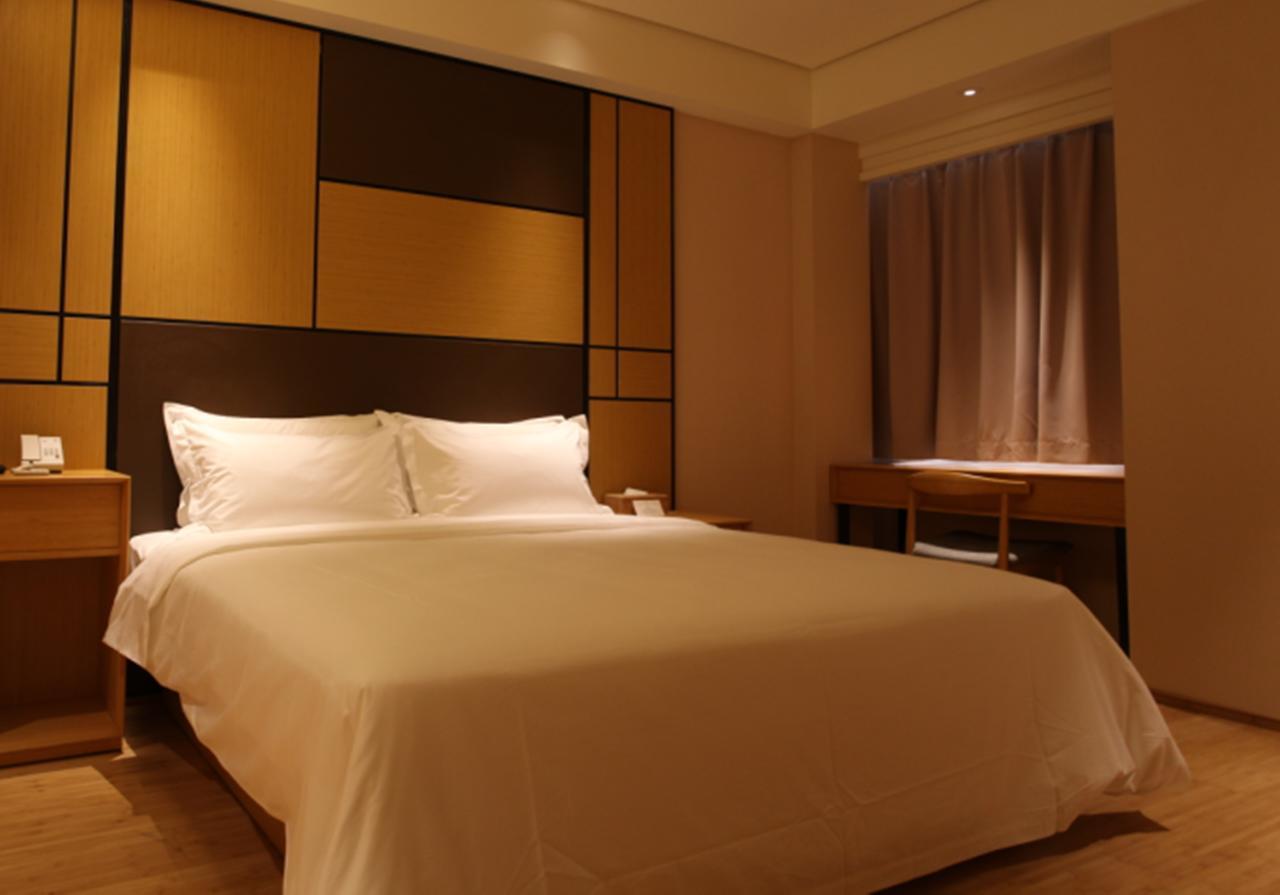 Ji Hotel Shanghai Kangqiao Xiuyan Road ภายนอก รูปภาพ